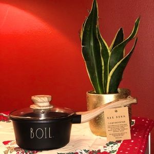 Boil 1.5 quart saucepan